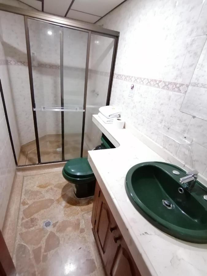 Hotel Golden Suite Перейра Экстерьер фото