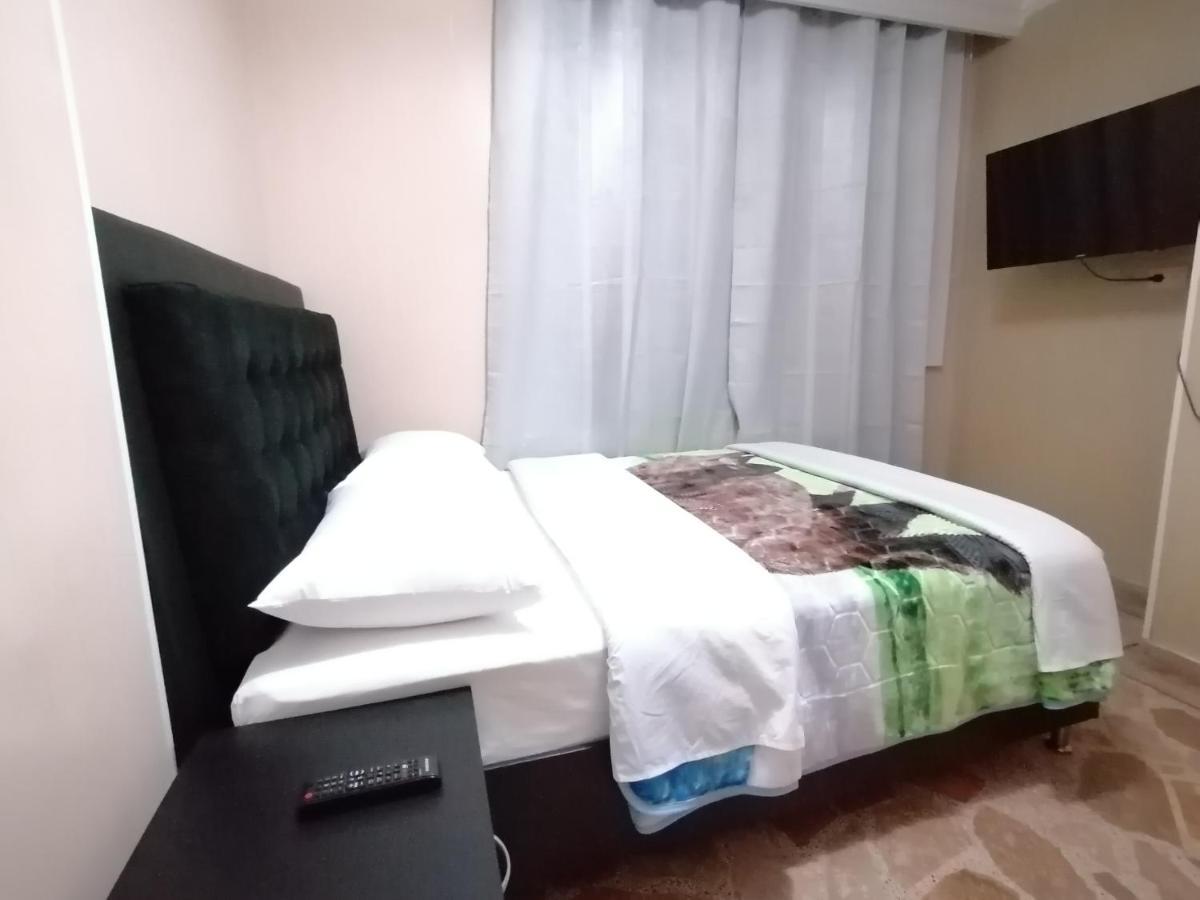 Hotel Golden Suite Перейра Экстерьер фото