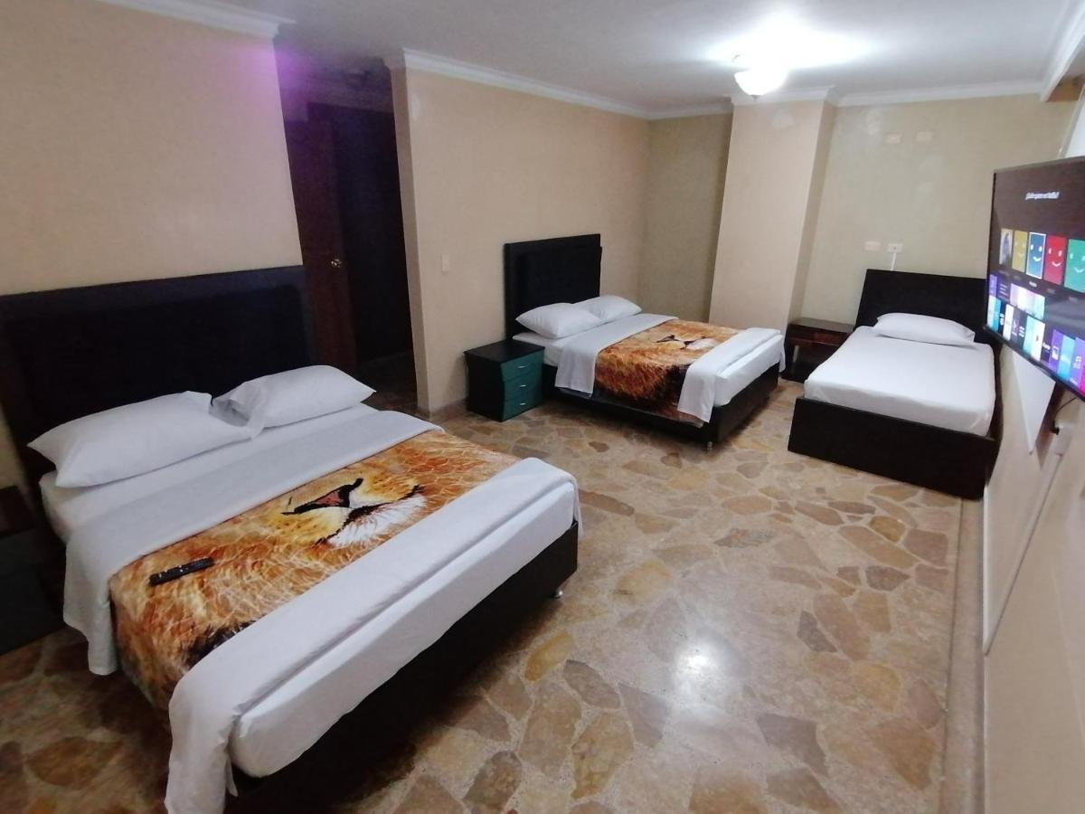 Hotel Golden Suite Перейра Экстерьер фото
