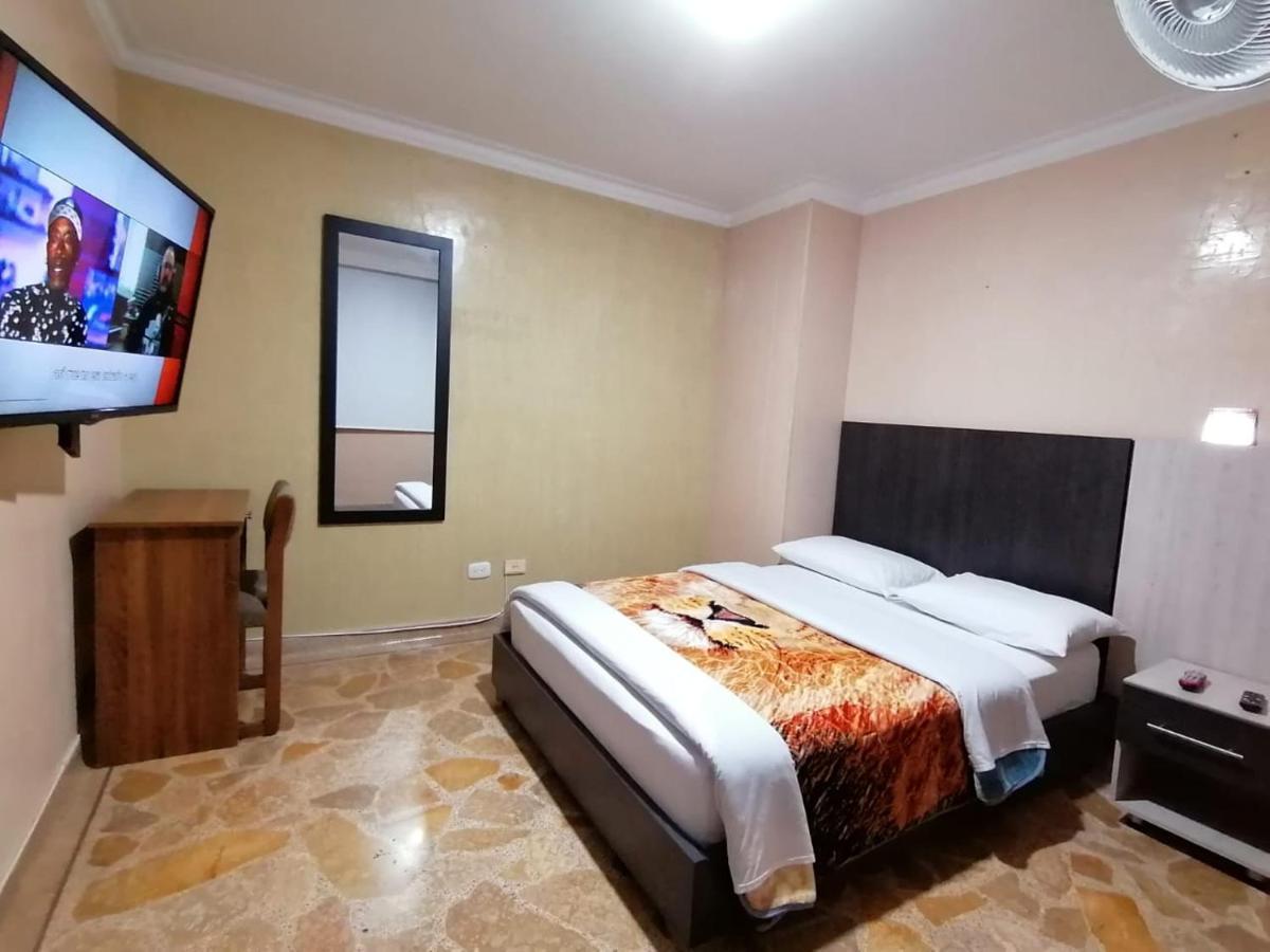 Hotel Golden Suite Перейра Экстерьер фото