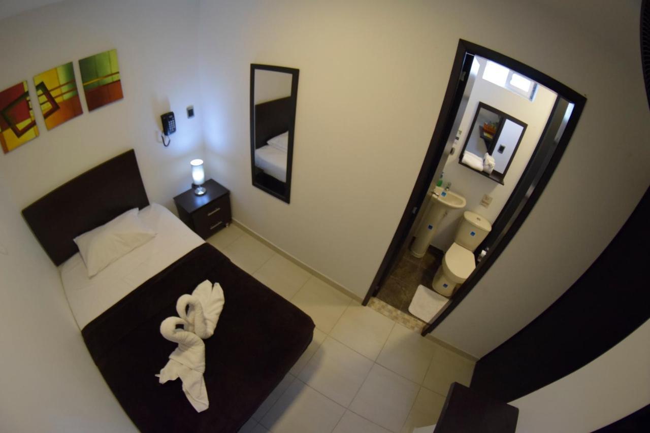 Hotel Golden Suite Перейра Экстерьер фото