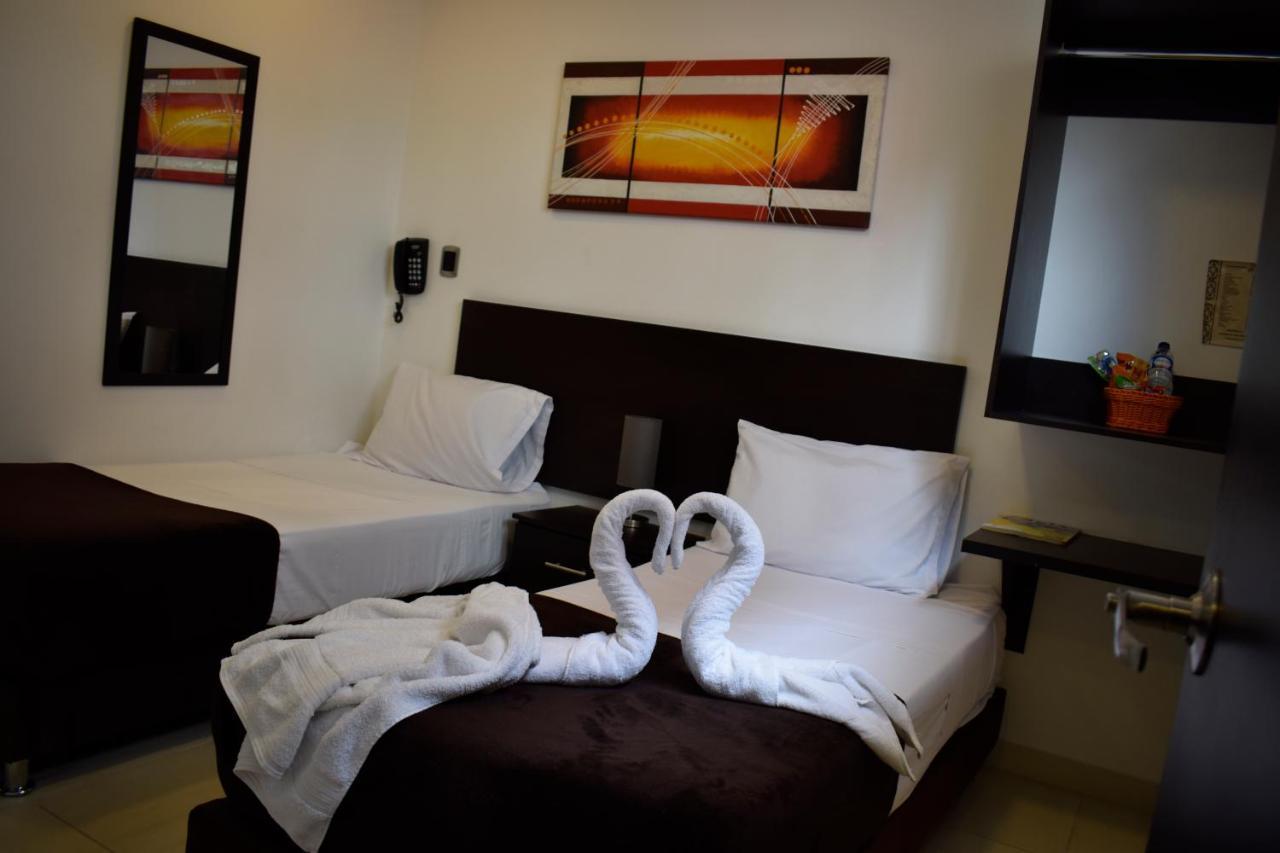 Hotel Golden Suite Перейра Экстерьер фото