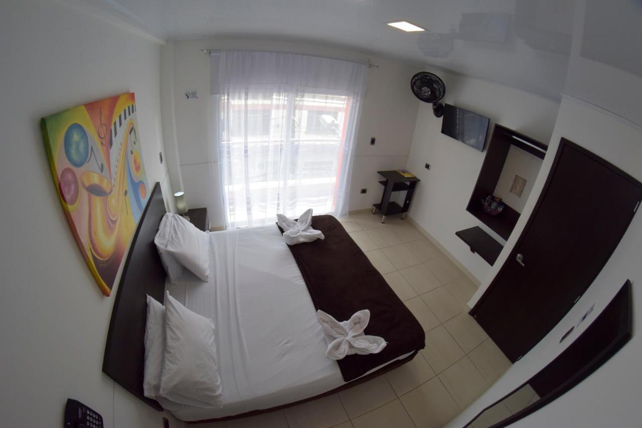 Hotel Golden Suite Перейра Экстерьер фото