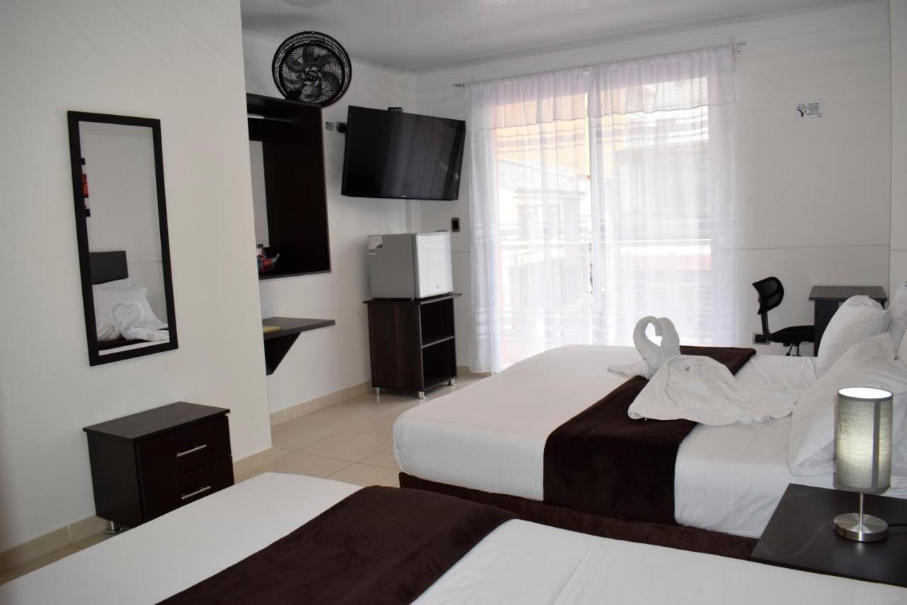 Hotel Golden Suite Перейра Экстерьер фото