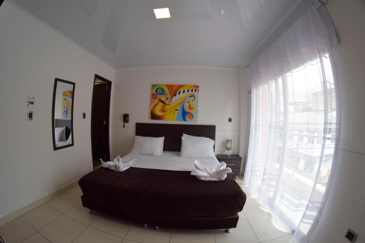 Hotel Golden Suite Перейра Экстерьер фото